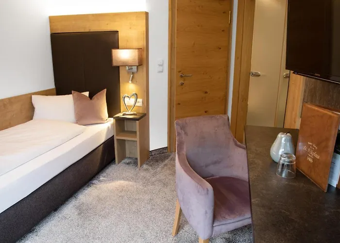 St. Nikolaus イシュグル